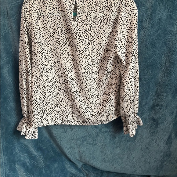 Cow print top - Picture 2 of 3